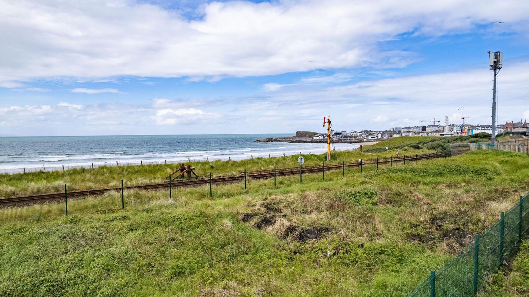 Apartmán 6 Dunluce Park - Portrush By The Sea Exteriér fotografie