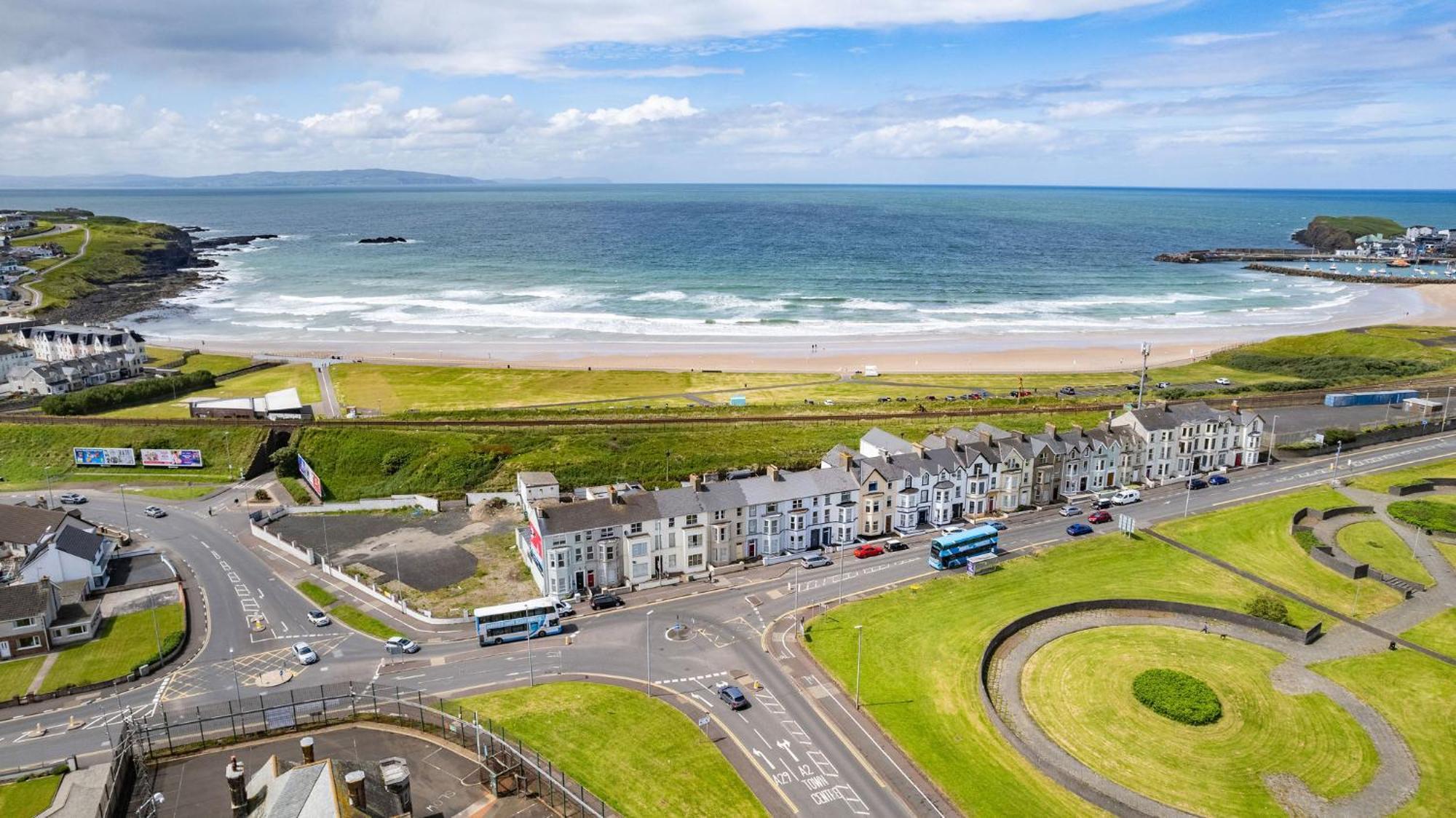 Apartmán 6 Dunluce Park - Portrush By The Sea Exteriér fotografie