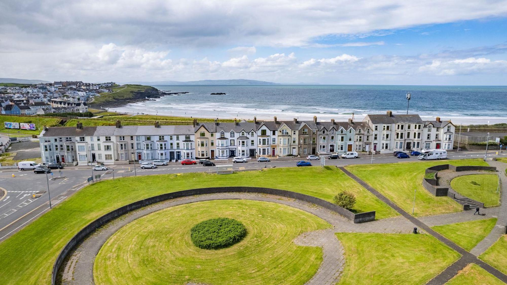 Apartmán 6 Dunluce Park - Portrush By The Sea Exteriér fotografie