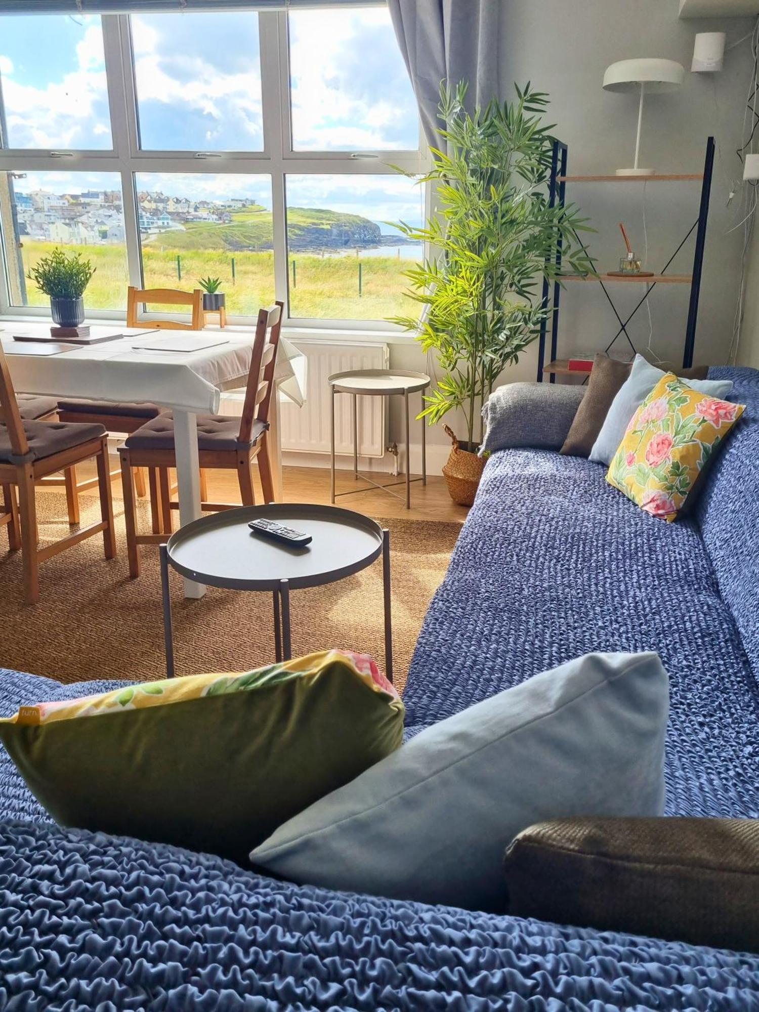 Apartmán 6 Dunluce Park - Portrush By The Sea Exteriér fotografie